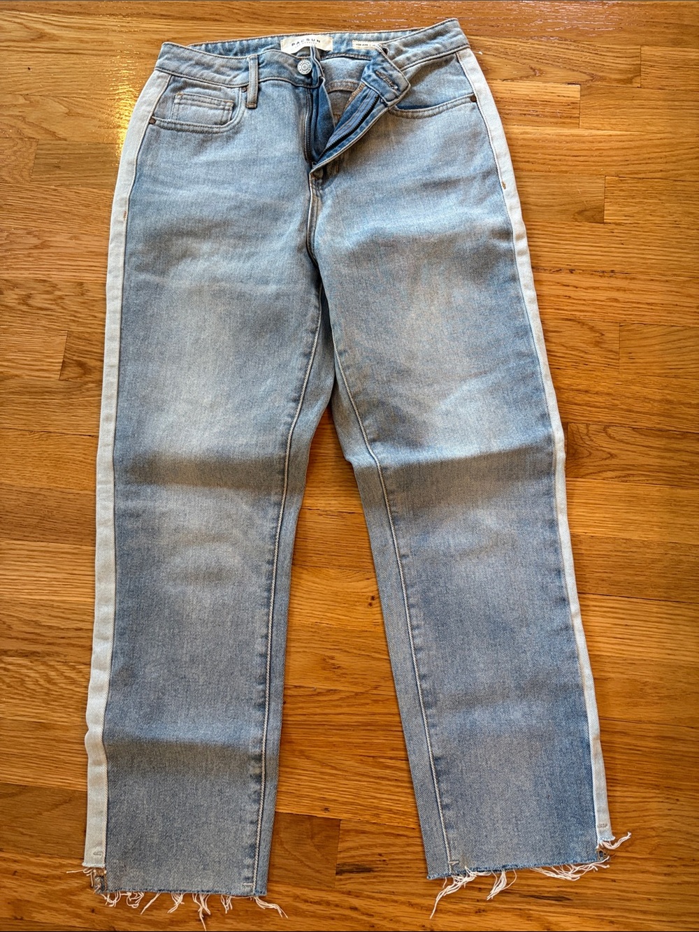 PacSun Light Wash Straight-Leg Jeans with Side Stripe. Mom jean
